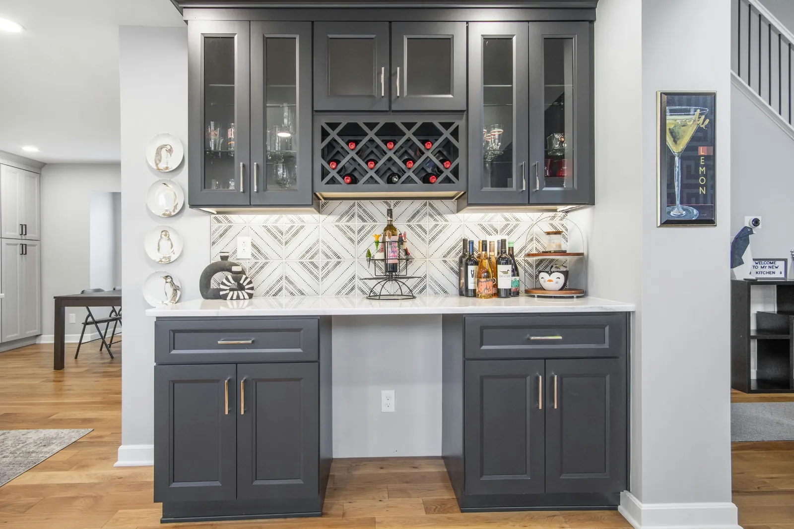Contemporary Mono Chrome Transition, Kitchen remodel in Columbus, Ohio, photo 4