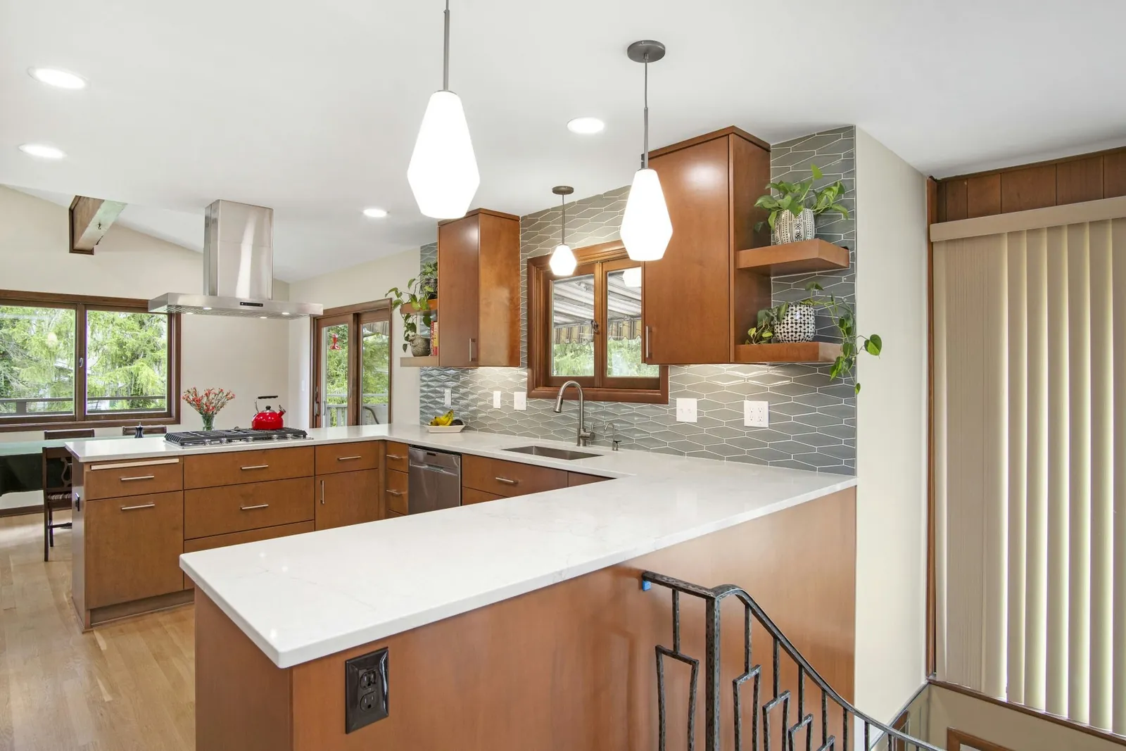 Open concept kitchen by Gentry Custom Remodeling in Upper Arlington, Ohio